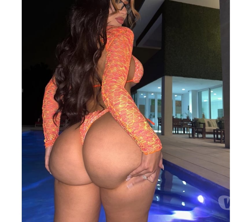 Escorts Hertfordshire Welwyn Hatfield - Photos for NATASHA COLOMBIAN 🇨🇴 NEW IN TOWN 🫦🥂🍭