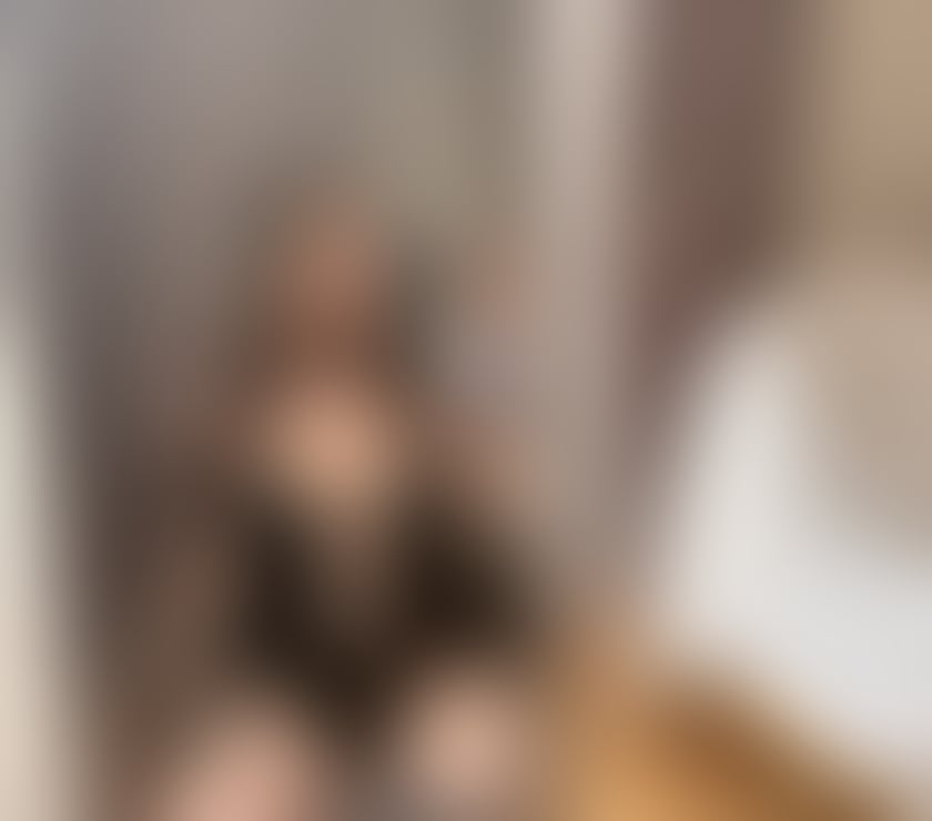 Trans Escorts South East London Croydon - Photos for Sexy Trans Larissa in Croydon