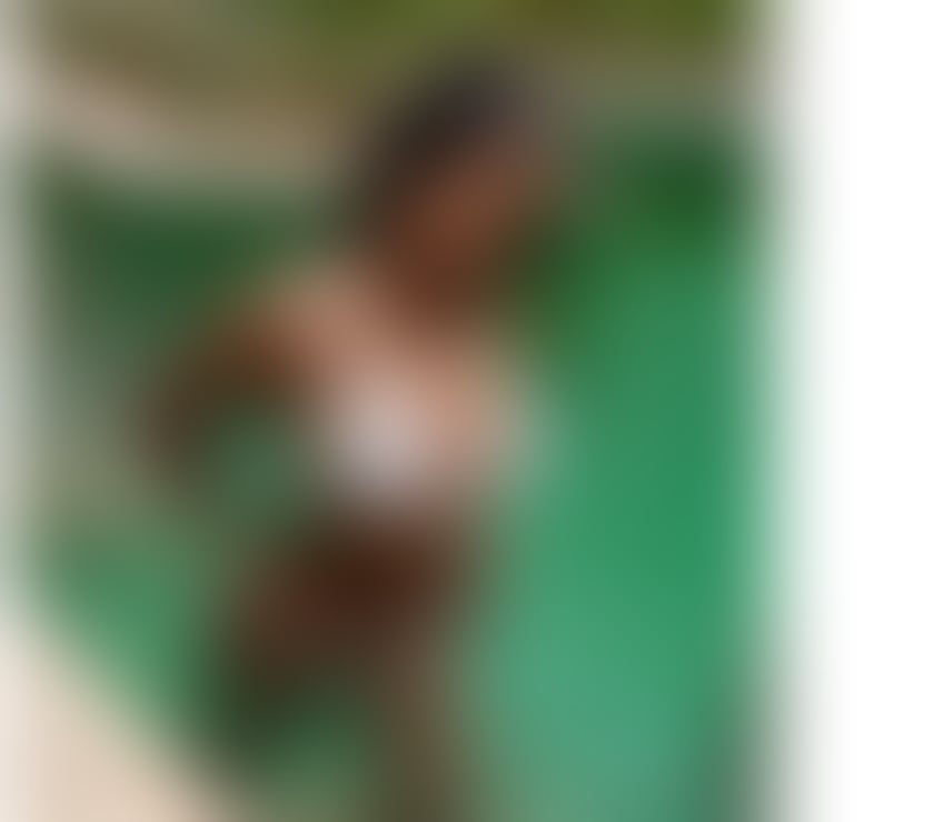 HOT💖BEST❤️LOOKING-GIRL❤️