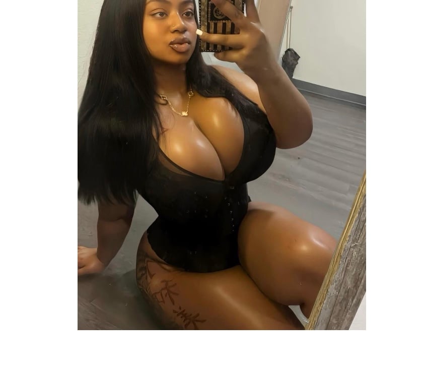 Spanish Escorts Elephant & Castle Station South East London - Photos for 🌺 SEXY NAUGHTY BIG BOOS BIG ASS Liss 🌺