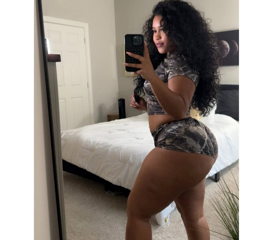 Escorts Bedfordshire Luton - Photos for Karolina Carribean spice 🔥 BJ without queen 🍆