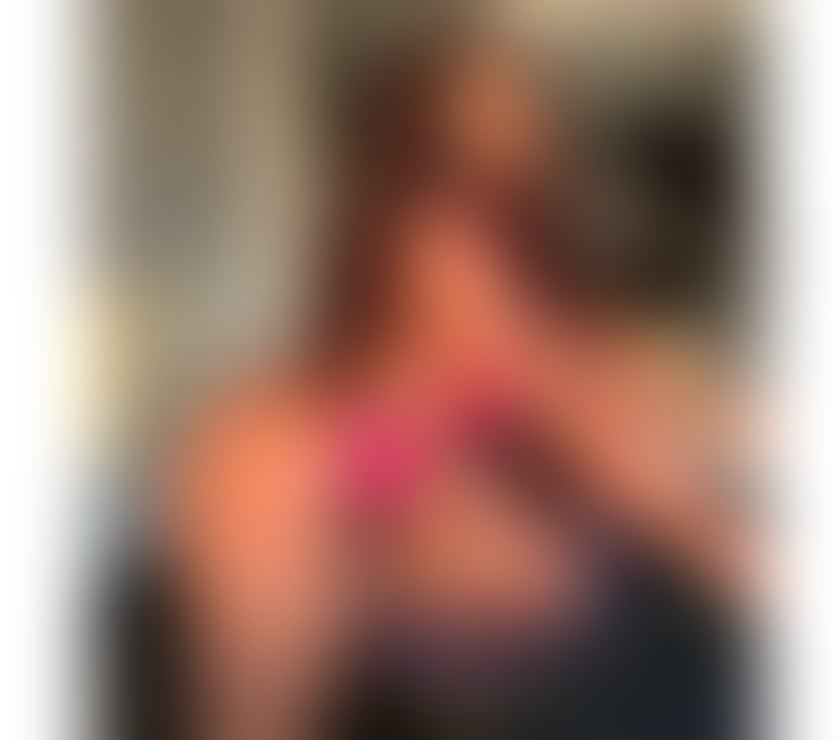 Escorts Essex Thurrock - Essex - Photos for The sexy and beautiful Sarah complete party gte latina