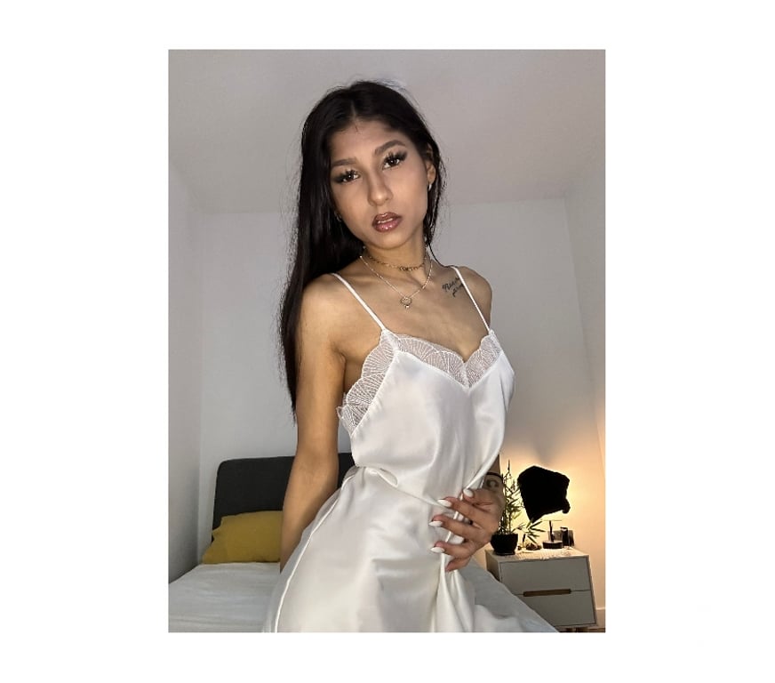 Escorts Cardiff Cardiff City Centre - Cardiff - Photos for 😘Skinny body❣️Gfe🤗👅Anissa👅