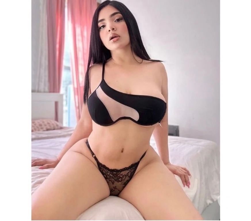 Escorts Hampshire Southampton - Photos for SEXY LATINA 🔥🔥