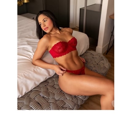 Escorts Brent Park North West London - Photos for BEST SERVICE 🍑👙🆕 IN TOWN🍭PARTY GIRL