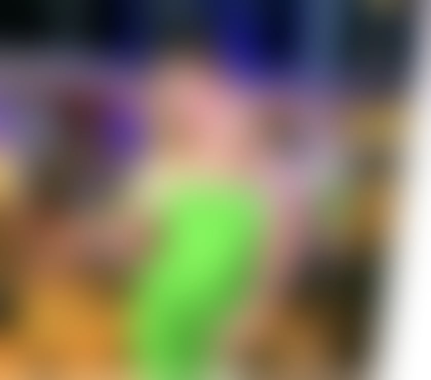 New girl best girl party girl 24 24 Full Service