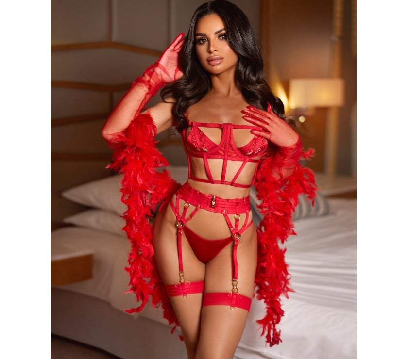 Escorts and Massages Liverpool City Centre Liverpool - Photos for SEXY BRAZILIAN ALICIA INCALL & OUTCALL BACK TO LIVERPOOL