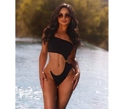 Photos for SEXY BRAZILIAN ALICIA INCALL & OUTCALL BACK TO MANCHESTER