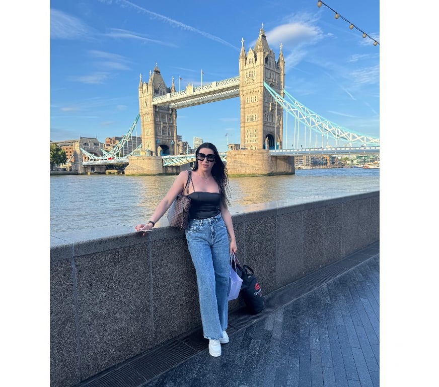 Escorts South Yorkshire Sheffield - Photos for Sexy TRANS PATRICIA IN TOWN HOT TRANS...🍑❤️🔥