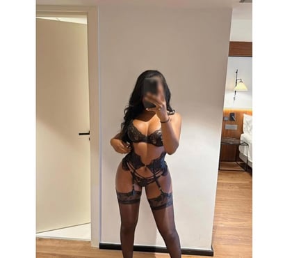 Escorts and Massages Glasgow City Centre Glasgow - Photos for Genuine friendly Hot and Party Girl🔥🥵🔞🍷