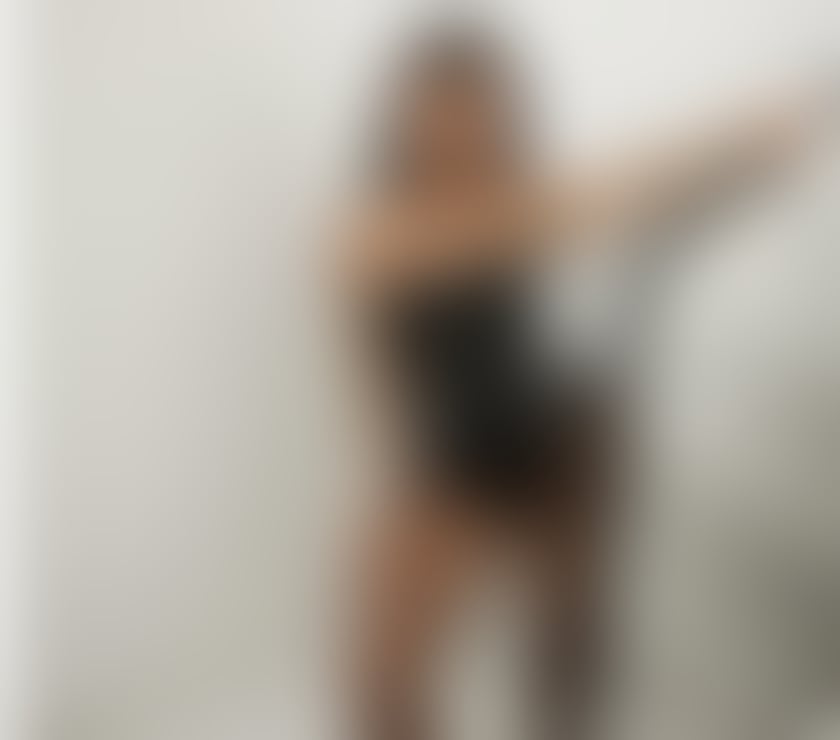 Escorts East London Barking Station - East London - Photos for AliceeBrazilian