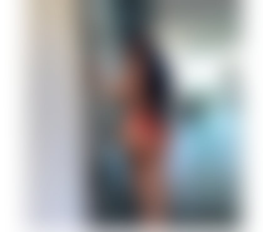 Escorts South West London Sutton - Photos for ARIANA 🍑 Party girl 🥂 WET and HORNY 💦