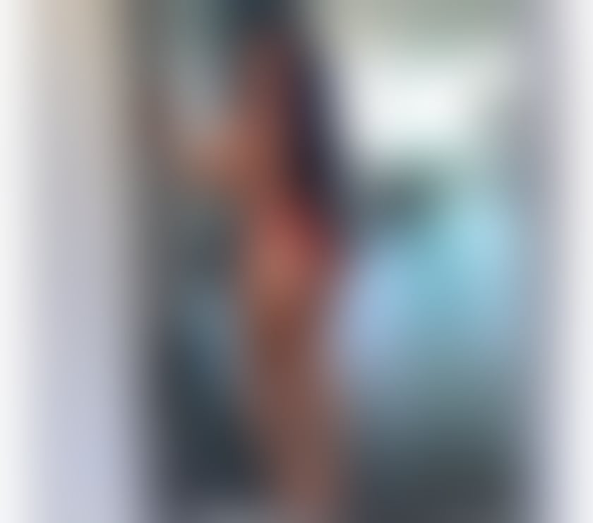 Escorts South West London Sutton - Photos for ARIANA 🍑 Party girl 🥂 WET and HORNY 💦