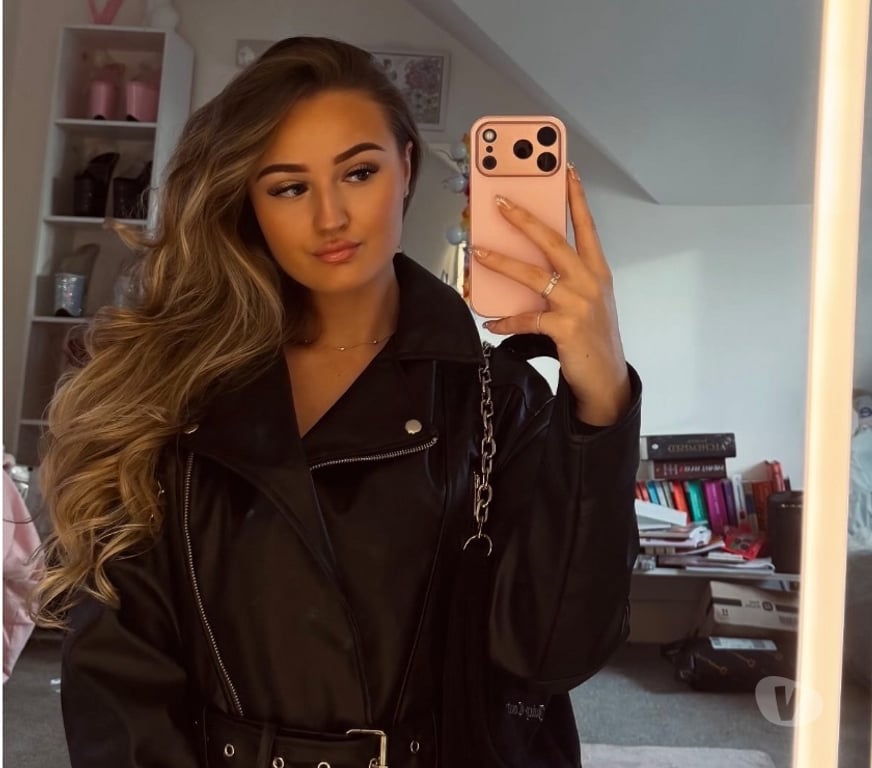Adult Entertainment West Sussex Crawley - Photos for 07856203004 | 24 year old online calls