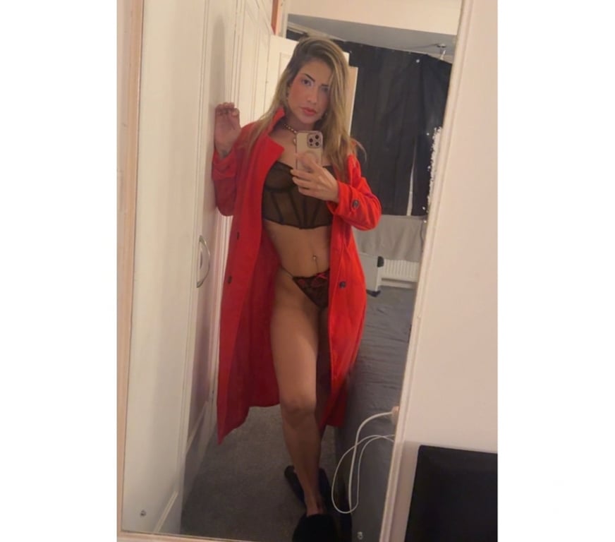 Escorts North London Seven Sisters Station - North London - Photos for BRAZILLIAN❤️PARTY GIRL🍾REAL PICTURES