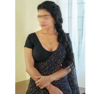 Escorts Canary Wharf East London - Photos for HEMA SOUTH INDIA TAMIL GIRL NEW IN TOWN