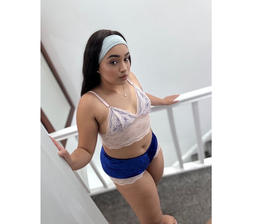 Escorts Warrington Warrington Town Centre - Warrington - Photos for 🥰Brazilian Hot 🔥🇧🇷party girl