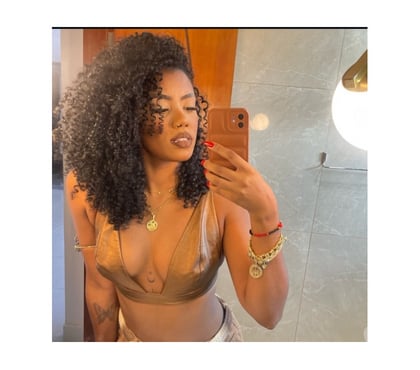 Photos for HOT GIRL AT THE RUSH PARTY DUO 🔞🥂🔥