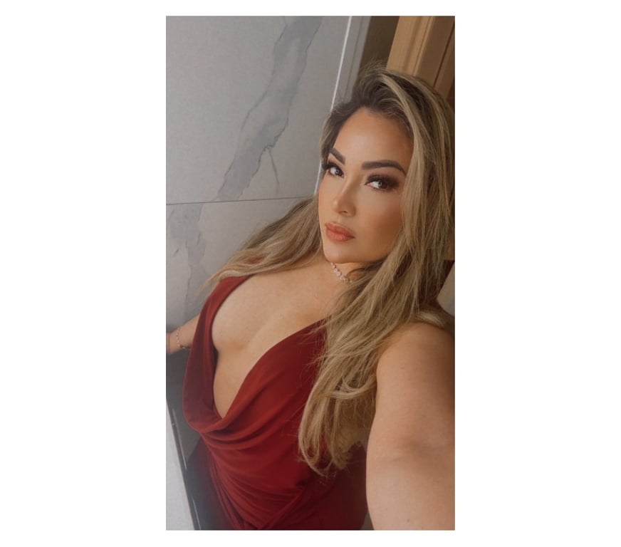 Escorts Essex Harlow - Photos for Bárbara ✨ Brazilian 🇧🇷 Party Girl