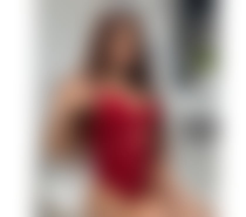 Escorts Oxfordshire Cherwell - Photos for 🔞Bombshell Party🥂Strap-on lovers?Domination ALEVEL💦