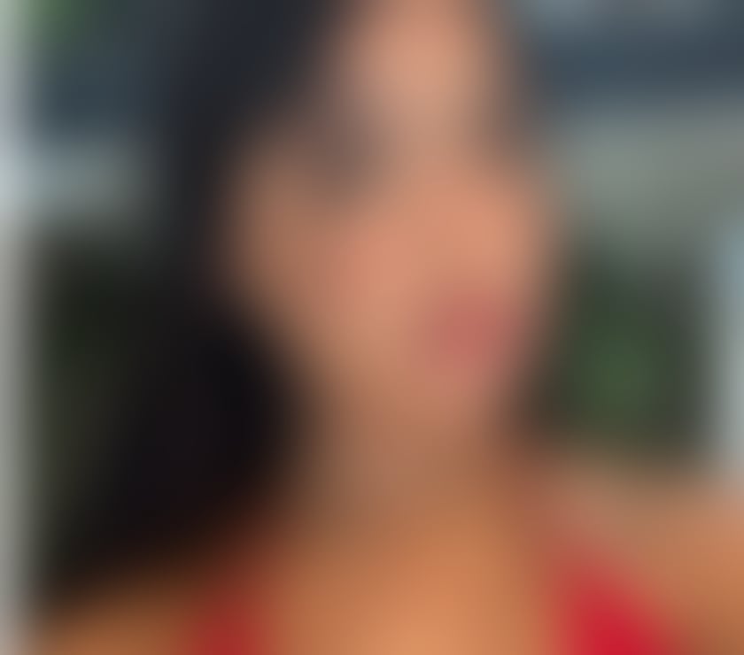 Escorts East London Canary Wharf Station - East London - Photos for YOUR LATINA BABE 🔥