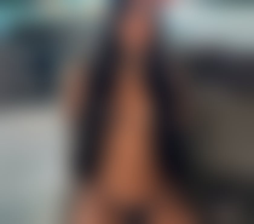 Escorts East London Canary Wharf Station - East London - Photos for YOUR LATINA BABE 🔥