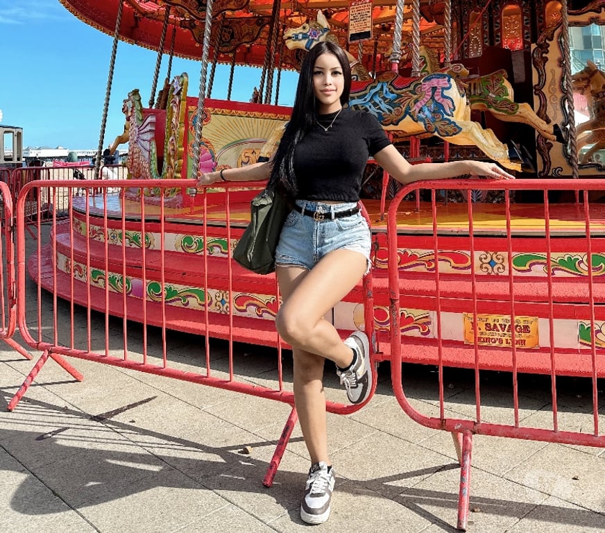 Escorts Essex Colchester - Photos for Helen Thai Sexy girl Real Pic100% call 📲📲