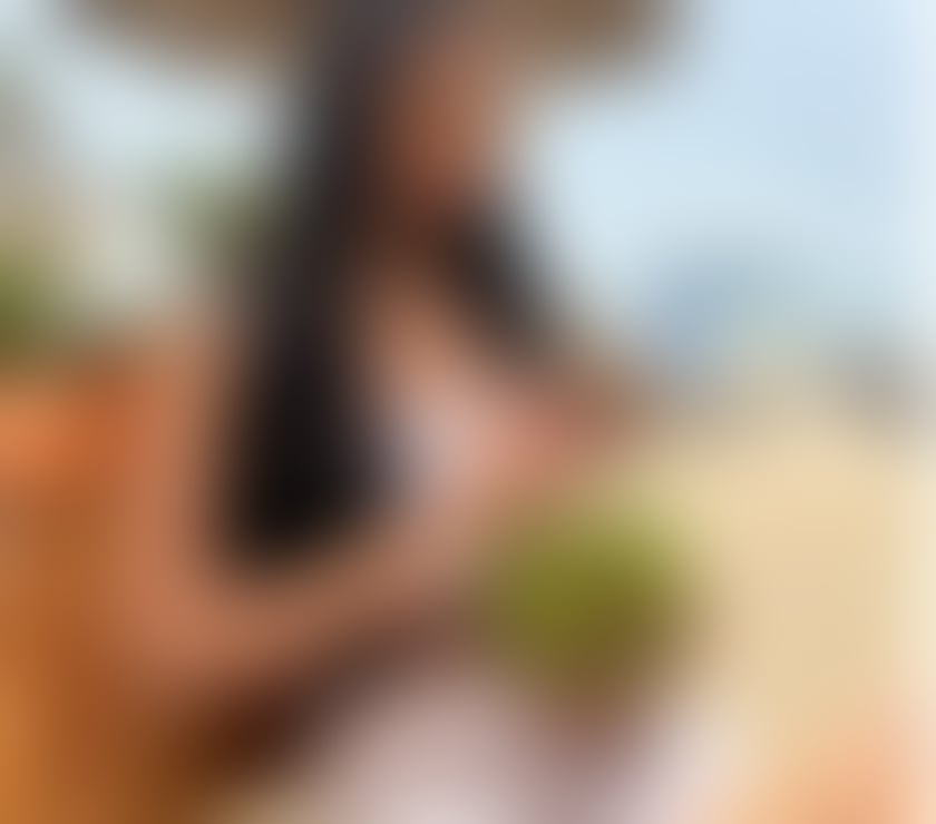 Escorts East London Canary Wharf Station - East London - Photos for SPICY LATINA CAMILA