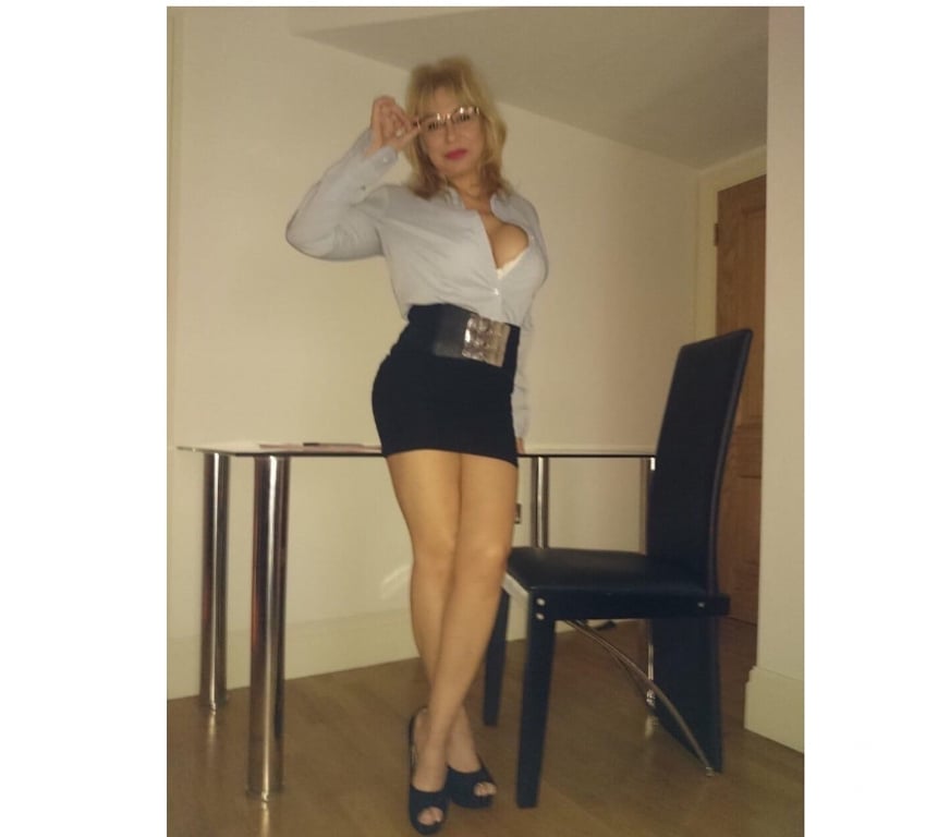 Escorts Windsor and Maidenhead Maidenhead - Windsor and Maidenhead - Photos for Sensual 🔥, experienced, 🫦47-year-old European 👠lady