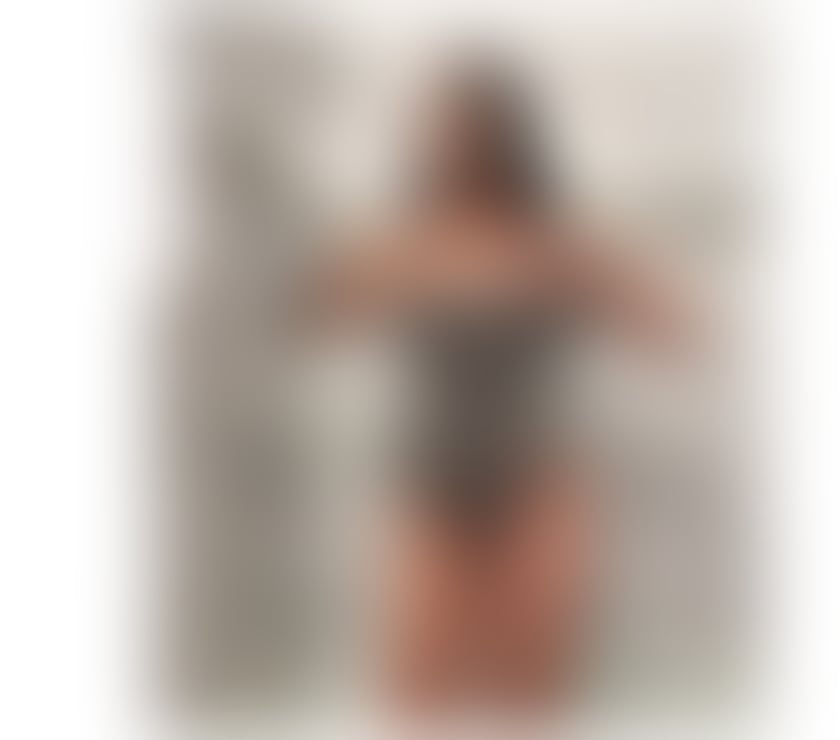 Rebeca massage body to body