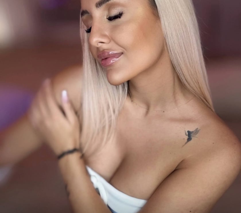 RAYSA sexy🍑 available 💯HOT PARTY GIRL