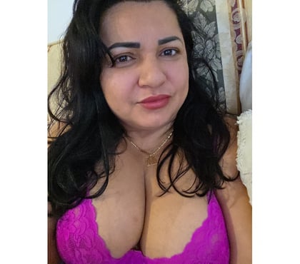 Escorts Surbiton Kingston upon Thames - Photos for Julie naughty girl Brazilian 👧 😋