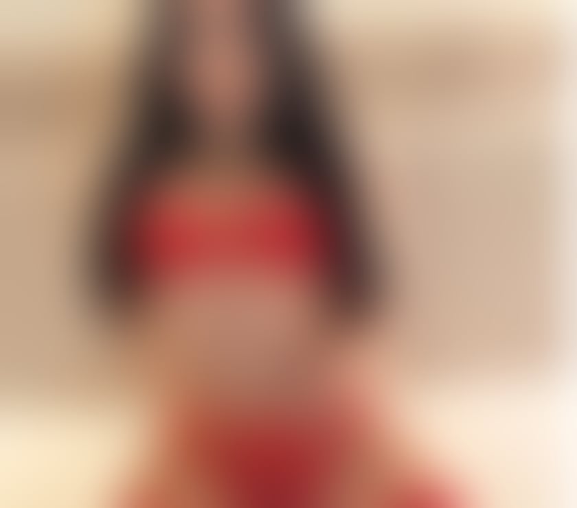  Escorts Hendon Central Station North West London - Photos for CAROLYN NEW GIRLS HENDON