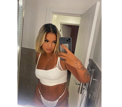 Escorts and Massages Manchester City Centre Manchester - Photos for NEW GIRL LIVIA BRAZIL😋🇧🇷100% REAL SOO HOT 🍾