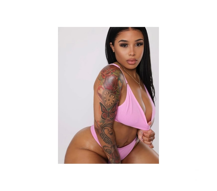 Escorts Kent Medway - Kent - Photos for YZA 💙NEW PARTY GIRL IN TOWN 💙🍾🍾