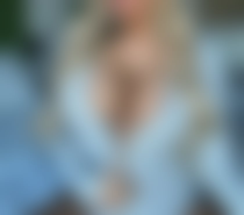 Escorts East London Ardleigh Green - East London - Photos for PARTY BLONDE MILF EXPLOTION IN TOWN 💯💥