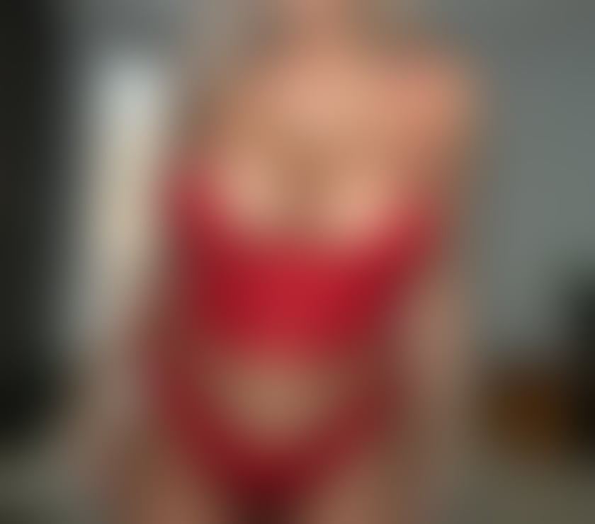 Escorts East London Ardleigh Green - East London - Photos for PARTY BLONDE MILF EXPLOTION IN TOWN 💯💥