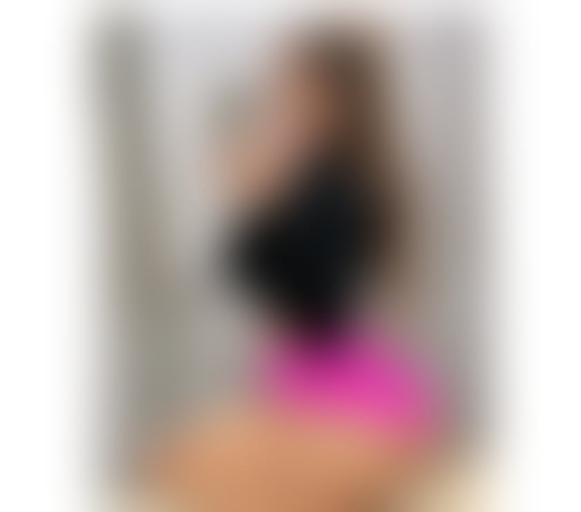 Escorts Wiltshire Swindon - Photos for IZA HOT LATINA🩷🩷ELEGANT