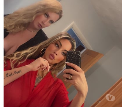  Escorts South Woodford East London - Photos for DOUBLE DUO MASSAGE 👯‍♂️🔥❤️ BIG BOOBS