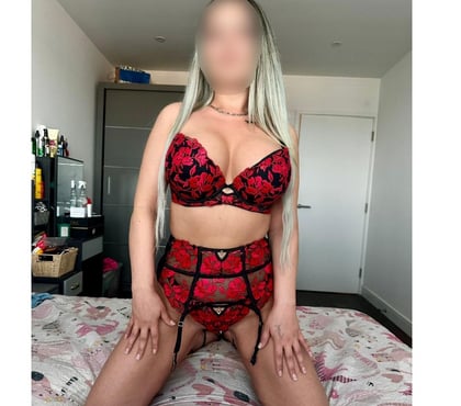 Escorts and Massages Ilford Redbridge - Photos for 🍑🫦 alexandra 🍑🫦