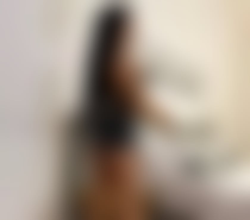  Escorts Ocean Village Southampton - Photos for Hi new town shopia party 🥳 incoll-Outcoll