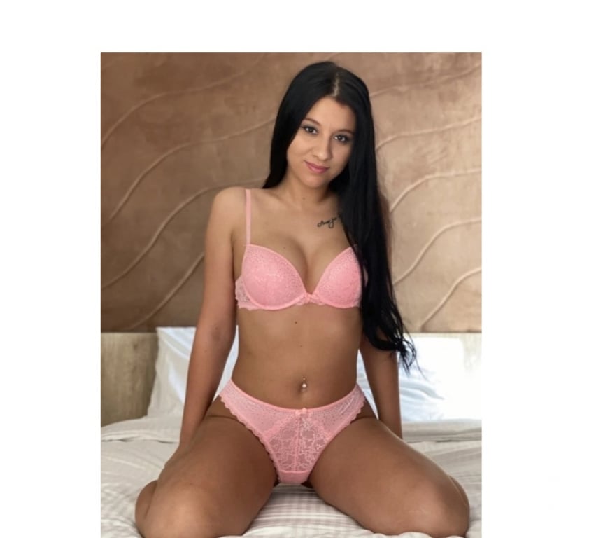 Escorts Warrington Warrington Town Centre - Warrington - Photos for Andreea New in Town❤️