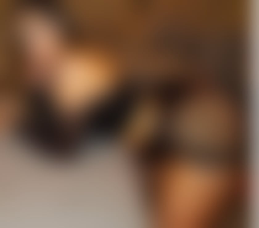 Escorts Hertfordshire Watford - Photos for BEST SERVICE👙🍑PARTY 👙🍑BIG BOOTY👙🍑