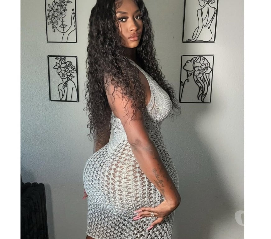 Escorts Hertfordshire Watford - Photos for 💦🍑🍑THE BIGGEST ASS IN TOWN🍑🍑💦