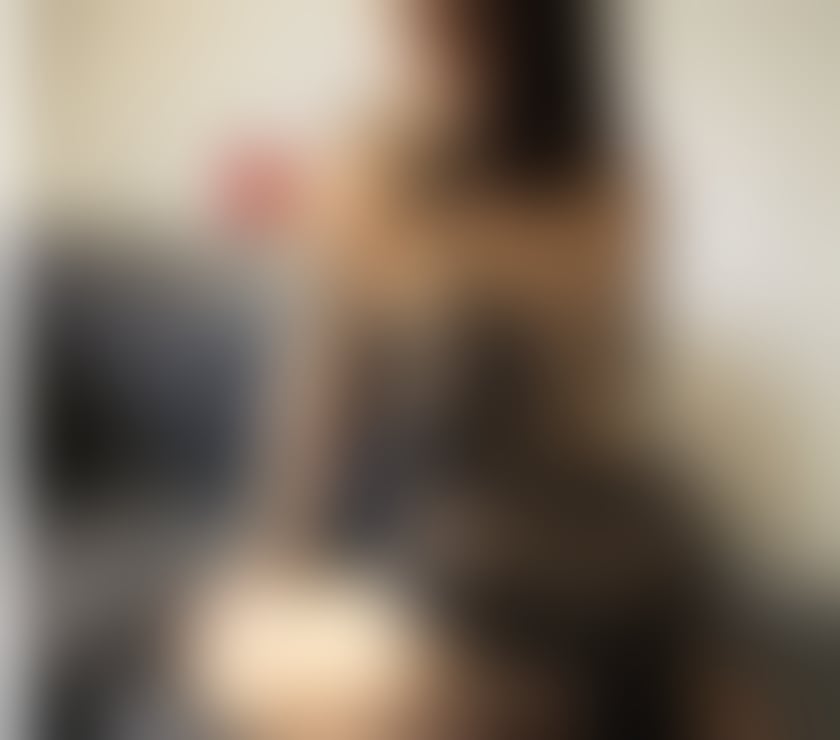 Escorts South West London Sutton - Photos for LAURA ALICE PARTY GIRL 🥳🎉 THE GIRLFRIEND EXPERIENCE