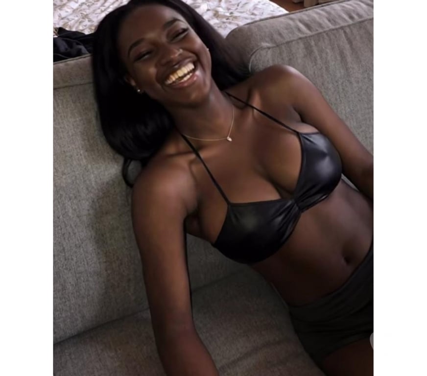 Escorts West Midlands Birmingham - Photos for Caramelo africano 😍😋🥳HOT GIRL 😈😻