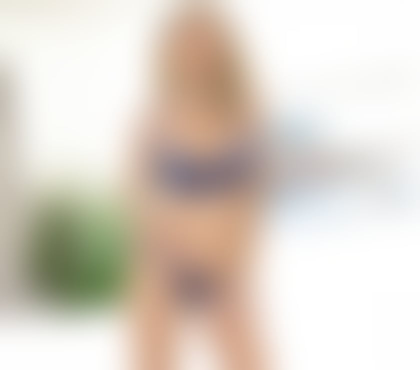 Escorts Bedfordshire Luton - Photos for BLOND ALICIA, avaible Right Now