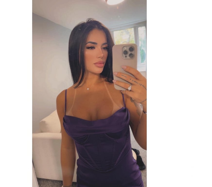 Escorts West London Paddington Station - West London - Photos for Khloe party Girl🥳🍾Your sweet addiction ❤️🔥