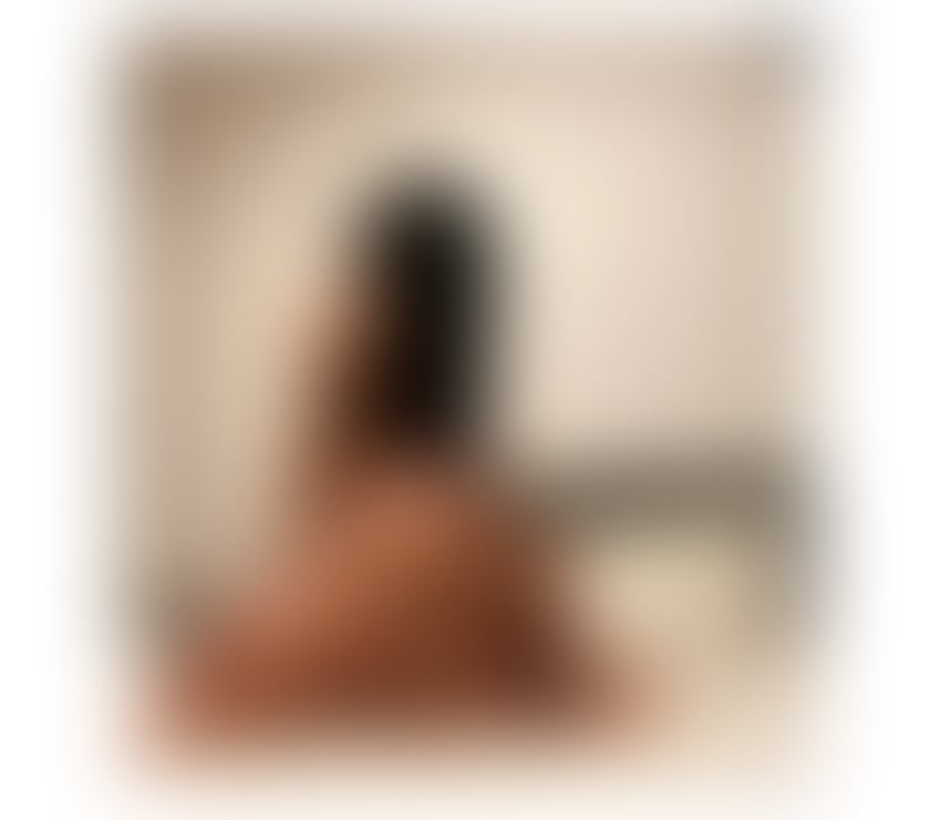 Escorts Gants Hill Station East London - Photos for 😍😍new girls here🥰🥰