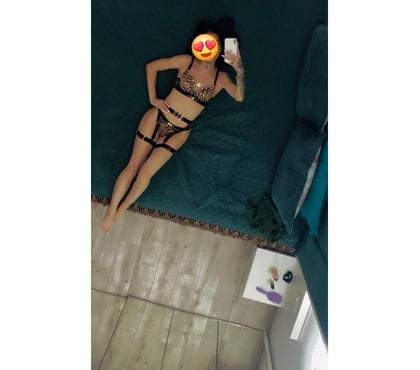 Escorts Gants Hill Station East London - Photos for 😍😍new here🥰🥰